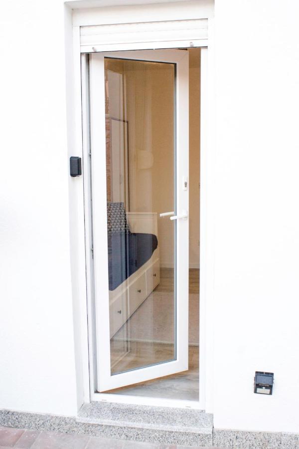 White Orchid Pula Apartment Exterior foto