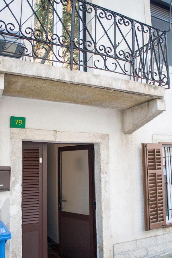 White Orchid Pula Apartment Exterior foto